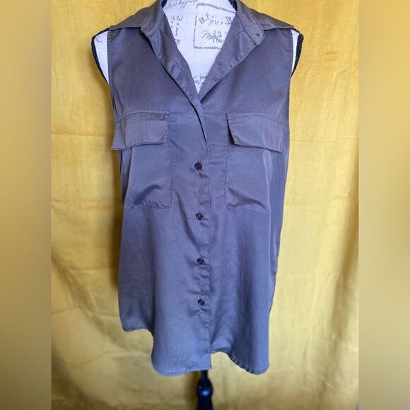 ModCloth Ark & Co Tops- small blouse (brown / green) - EUC - Picture 6 of 6